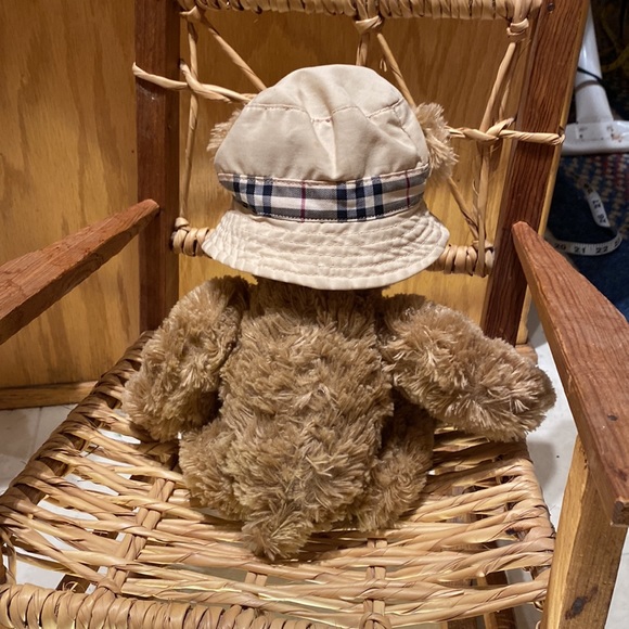Burberry 2006 Frangrance Teddy Bear with Bucket Hat! Highly Collectible RARE! 🔥 - Picture 4 of 6